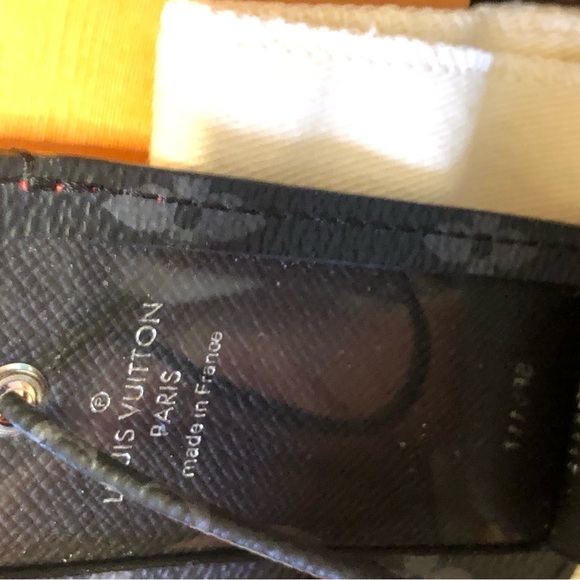 Louis Vuitton Malletier TOKYO ID tag. 2017 Kim Jones. RED (1of3) SF5117 - Picture 9 of 14